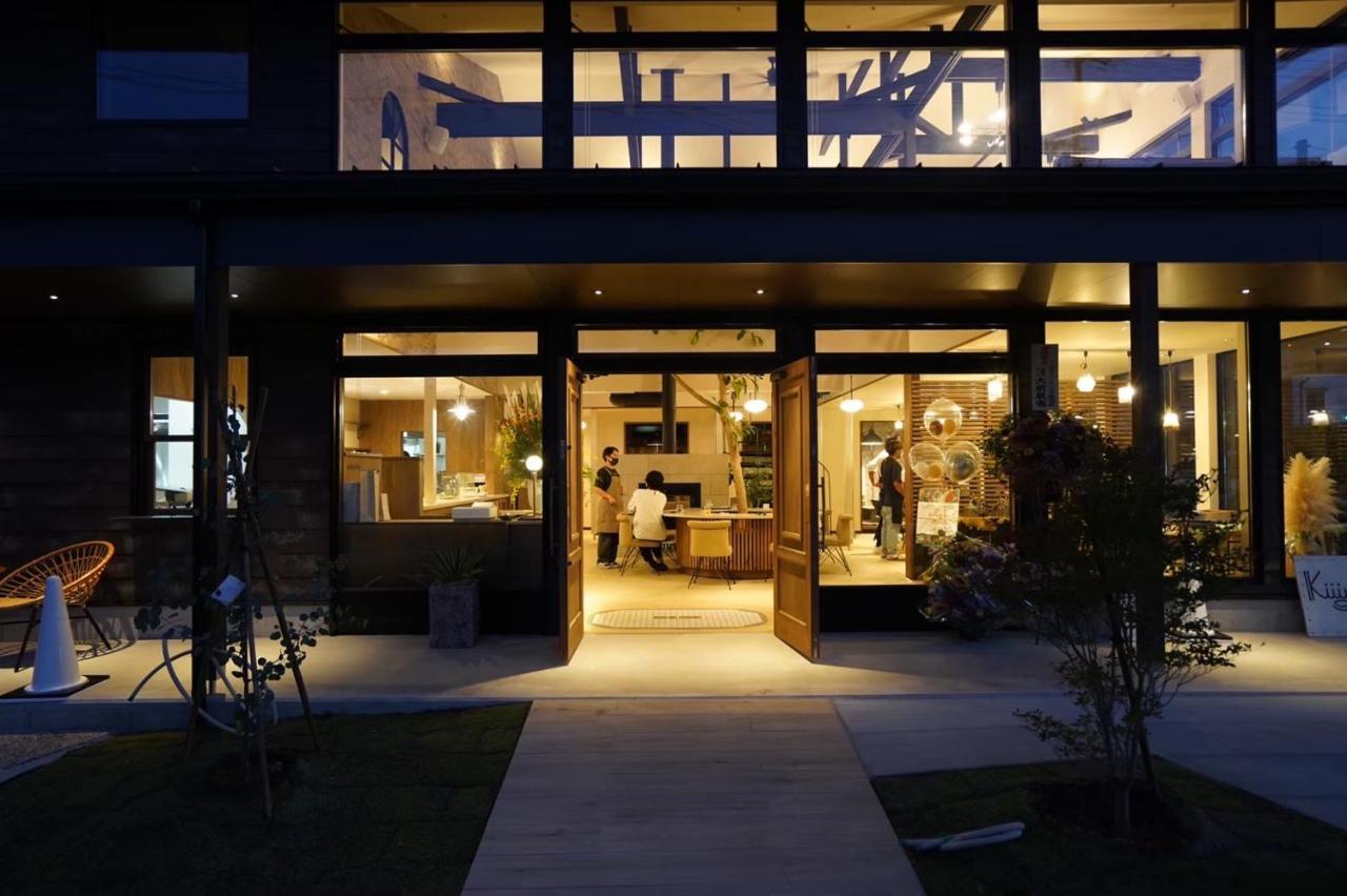 Kiiiya Cafe&Hostel 아주미노 외부 사진